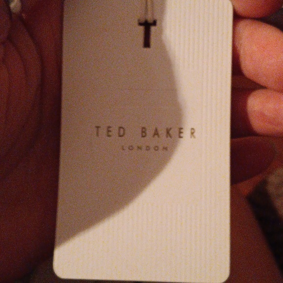 TED BAKER LONDON NWT NAVY FLORAL LEATHER CROSSBODY - Picture 8 of 11